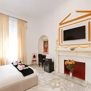 2* Affittacamere Queen Palace