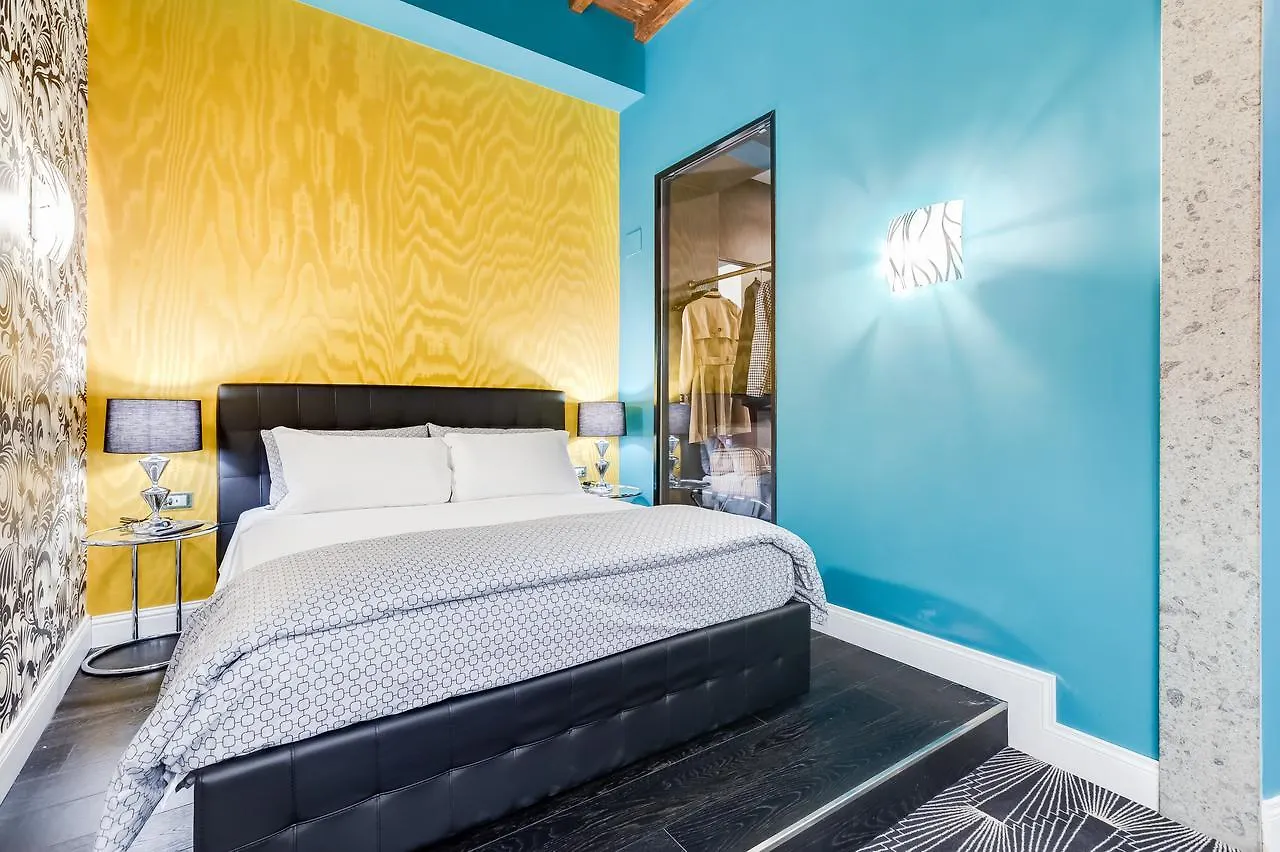 The French Suites By Oneup Hospitality Řím 2*,  Itálie